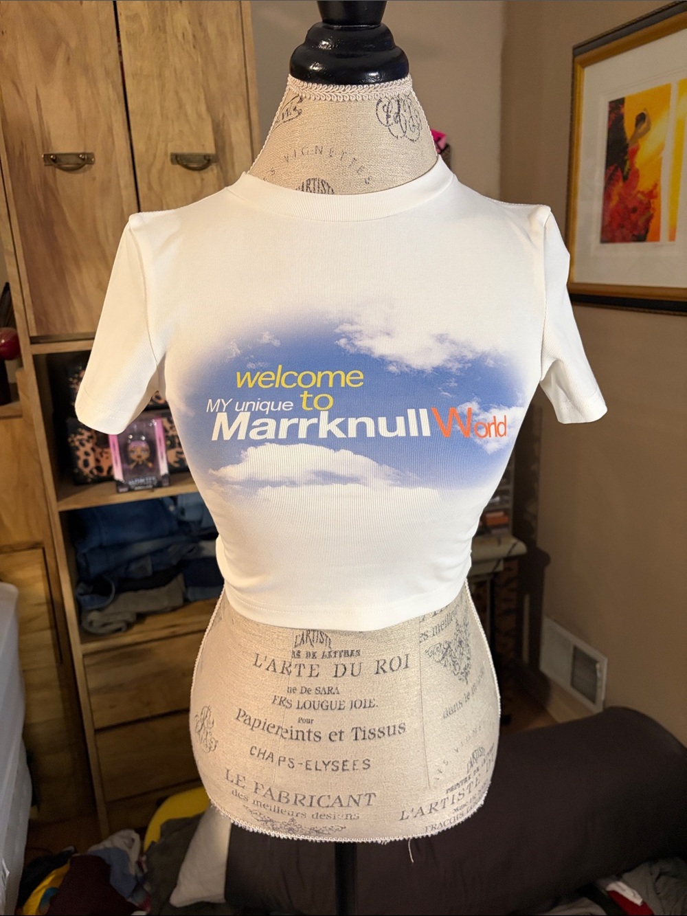 Marrknull White Graphic Crop Tee with Blue Sky Print - XS